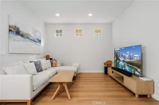 Photo #2: OC26026435 Listing 