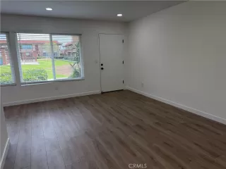 Photo #6: OC26027243 Listing 