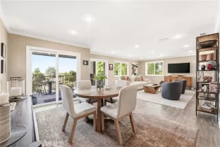 Photo #2: OC26027374 Listing 