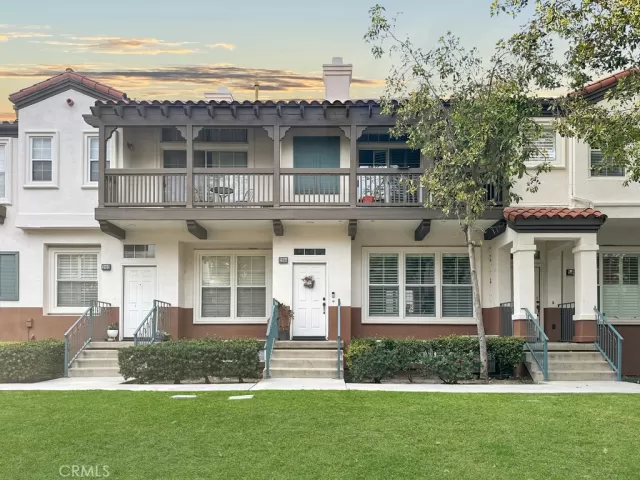 MLS: OC26027395 Condo For Sale