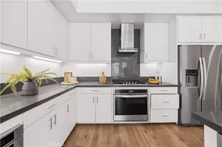 Photo #6: OC26027630 Listing 