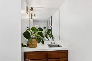 Photo #4: OC26027813 Listing 