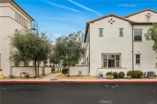 Photo #1: OC26028156 Listing