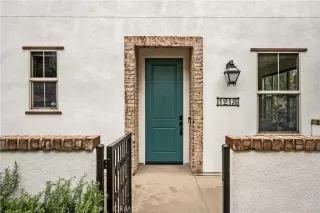 Photo #5: OC26028156 Listing