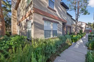 Photo #6: OC26028447 Listing