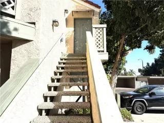 Photo #3: OC26028874 Listing 