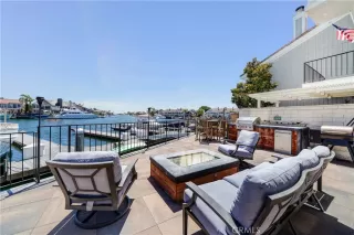 Photo #4: OC26028956 Listing