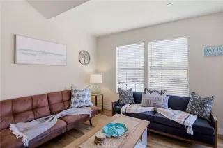 Photo #4: OC26029035 Listing 