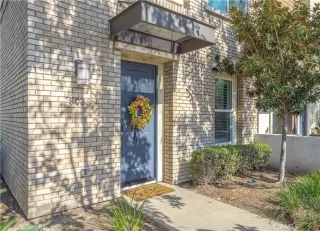 Photo #3: OC26029372 Listing 