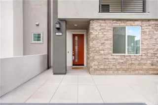 Photo #6: OC26029594 Listing 