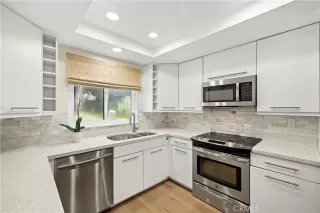 Photo #2: OC26029798 Listing 