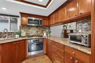 Photo #2: OC26029822 Listing 