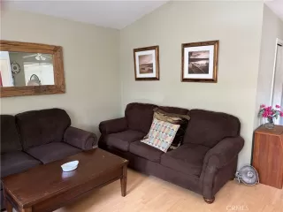 Photo #6: OC26029940 Listing 