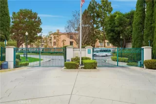 Photo #1: OC26030073 Listing