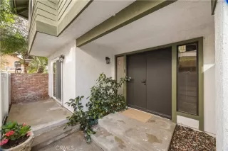 Photo #4: OC26030084 Listing