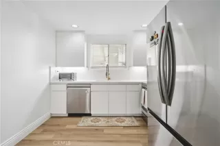 Photo #3: OC26030383 Listing 