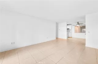 Photo #4: OC26030526 Listing