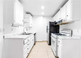 Photo #5: OC26030526 Listing