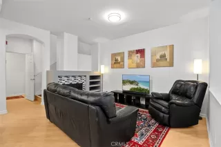 Photo #5: OC26031159 Listing 