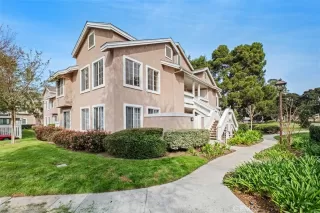 Photo #5: OC26031636 Listing