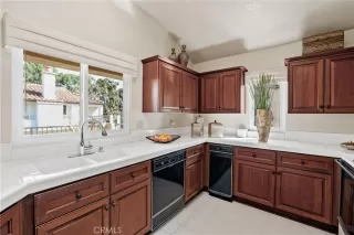 Photo #6: OC26031781 Listing