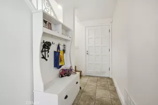 Photo #3: OC26032027 Listing 