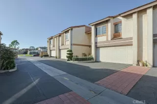 Photo #3: OC26032210 Listing