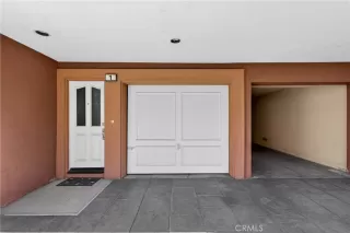 Photo #2: OC26032572 Listing