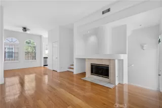 Photo #3: OC26032572 Listing