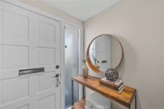 Photo #2: OC26032894 Listing