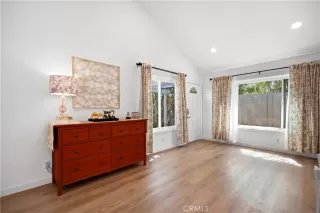 Photo #6: OC26033048 Listing 