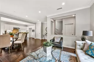 Photo #3: OC26033492 Listing