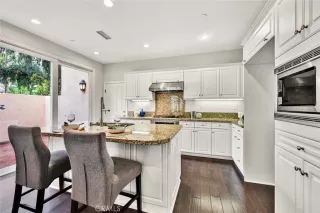 Photo #5: OC26033492 Listing