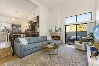 Photo #4: OC26034066 Listing