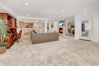 Photo #4: OC26034649 Listing