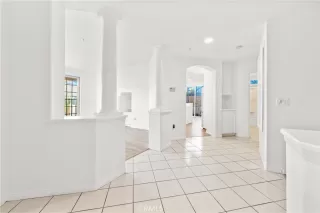 Photo #5: OC26035096 Listing 