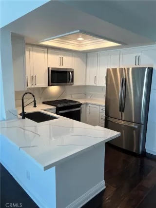 Photo #6: OC26035292 Listing