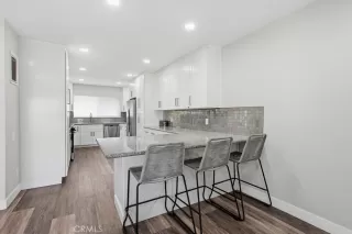 Photo #5: OC26035540 Listing