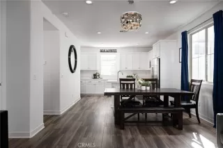 Photo #5: OC26035584 Listing