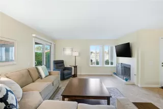 Photo #5: OC26035667 Listing