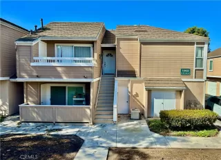 Photo #5: OC26035709 Listing