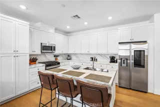 Photo #6: OC26036132 Listing