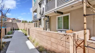 Photo #3: OC26036344 Listing