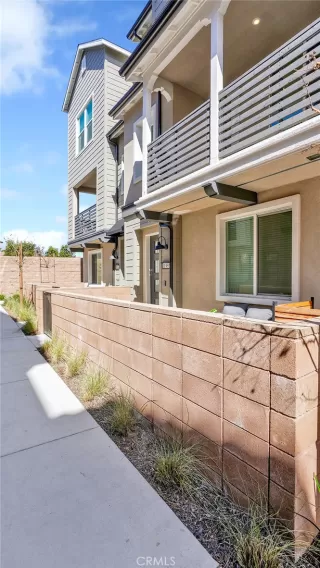 Photo #5: OC26036344 Listing