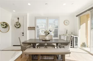 Photo #4: OC26036395 Listing