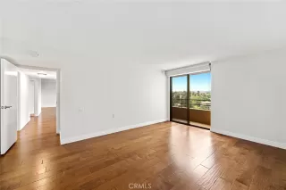 Photo #5: OC26036625 Listing 