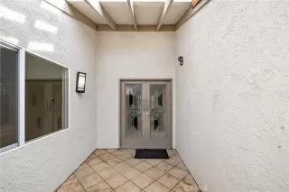 Photo #3: OC26036636 Listing 