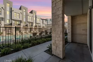 Photo #3: OC26036680 Listing 