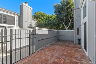 Photo #5: OC26036685 Listing