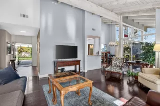 Photo #5: OC26036814 Listing